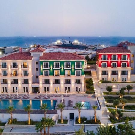 Soliport Hotel & Spa Alacatı Bagian luar foto