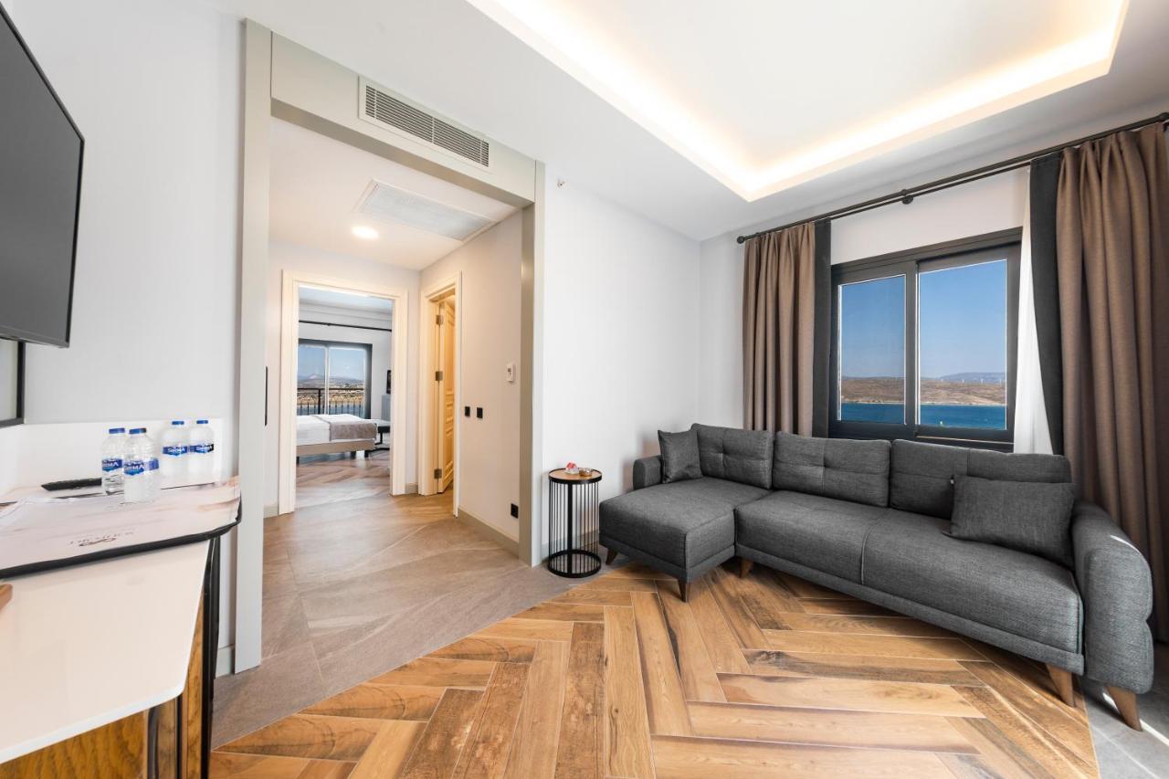 Soliport Hotel & Spa Alacatı Bagian luar foto