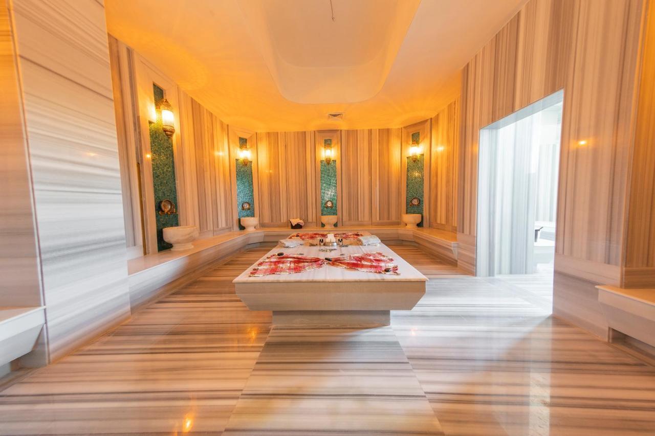 Soliport Hotel & Spa Alacatı Bagian luar foto