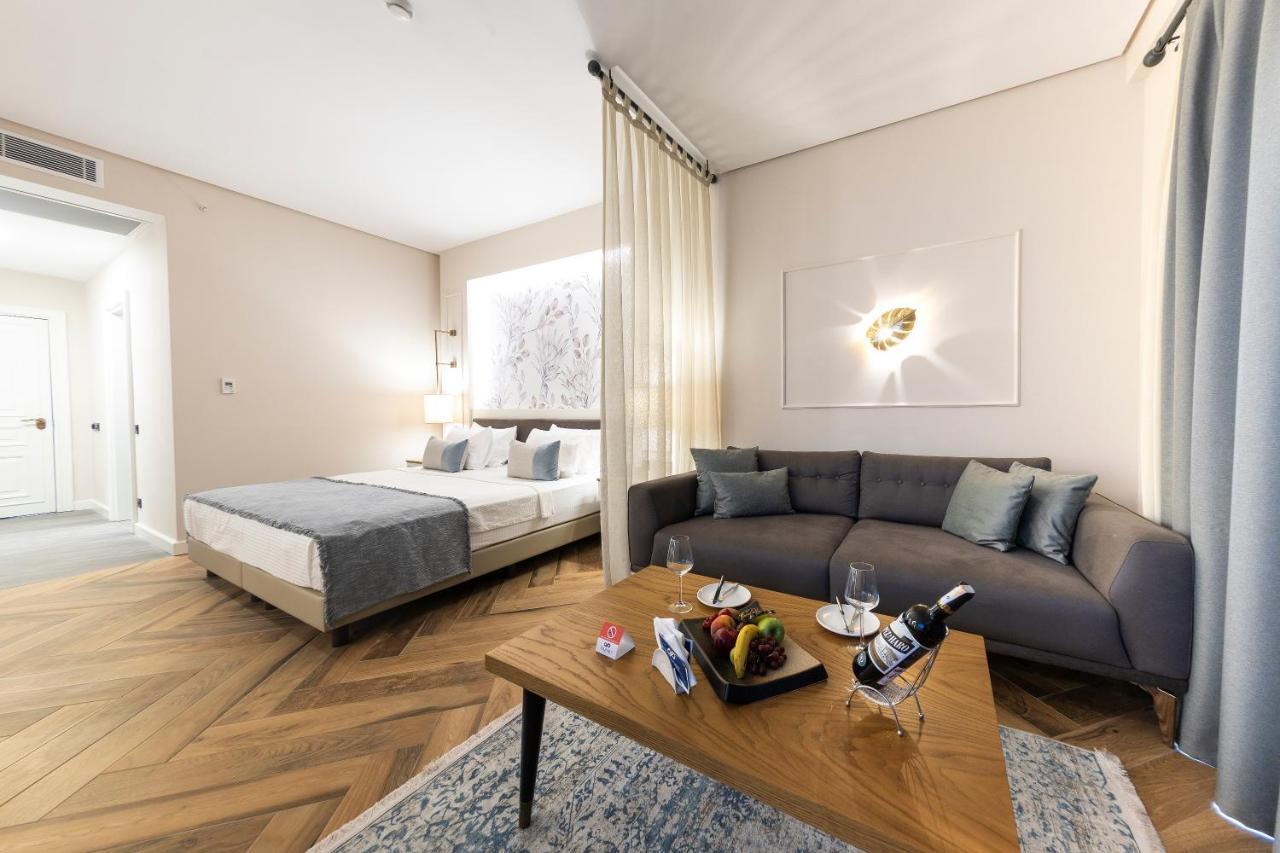 Soliport Hotel & Spa Alacatı Bagian luar foto