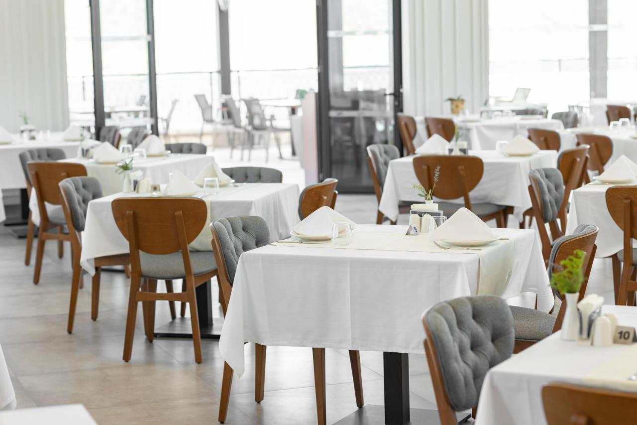 Soliport Hotel & Spa Alacatı Bagian luar foto