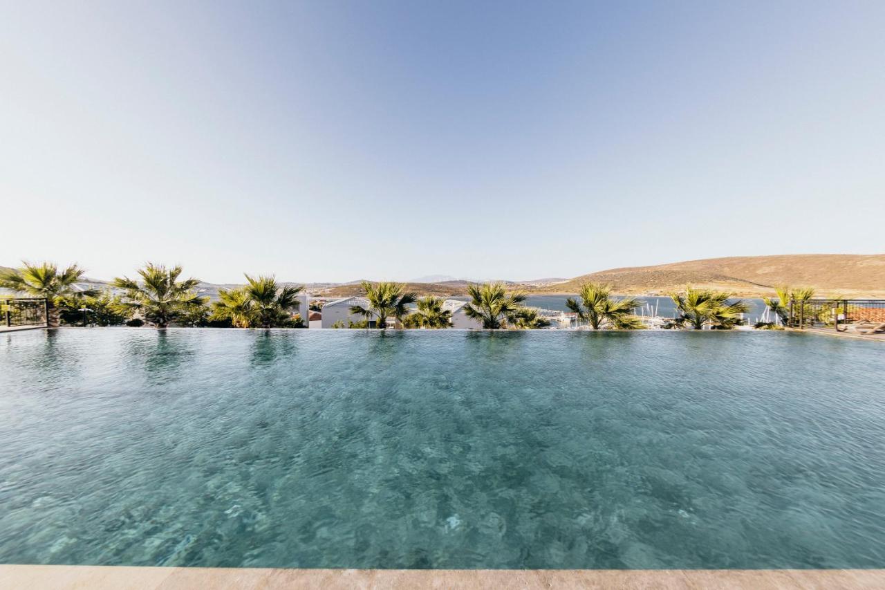 Soliport Hotel & Spa Alacatı Bagian luar foto
