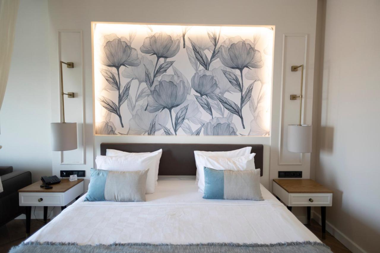 Soliport Hotel & Spa Alacatı Bagian luar foto