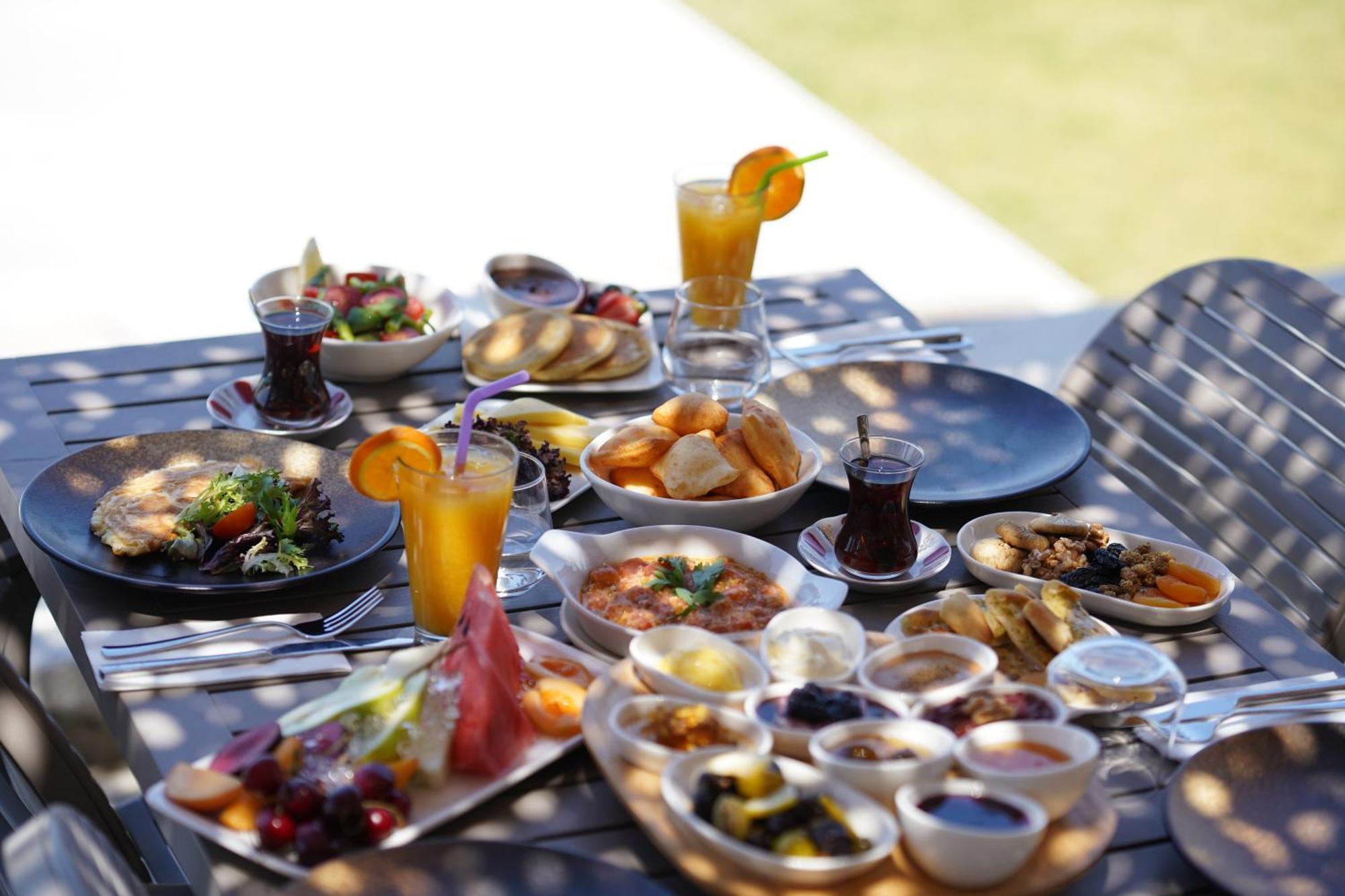 Soliport Hotel & Spa Alacatı Bagian luar foto